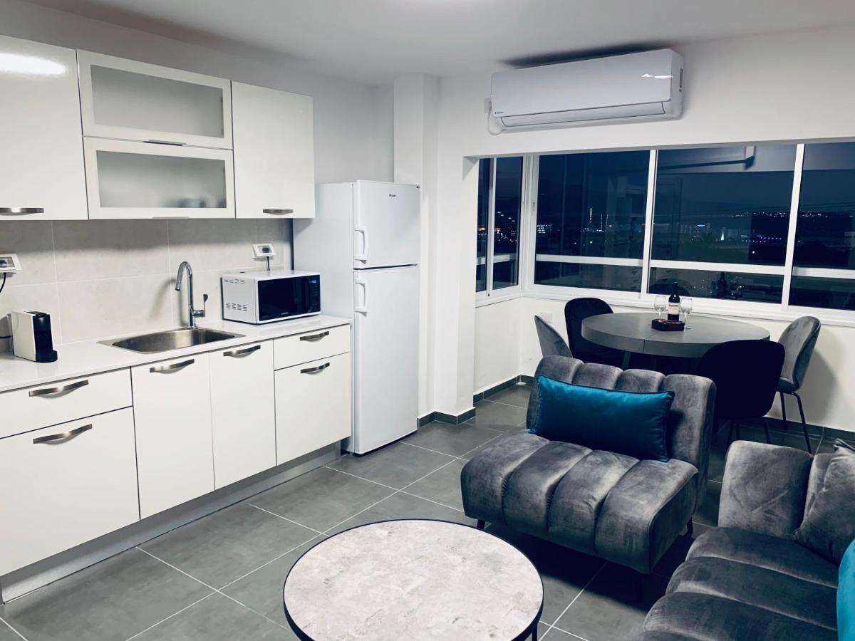 Sky Eilat Luxury Home - סקיי אילת בית יוקרתי Buitenkant foto