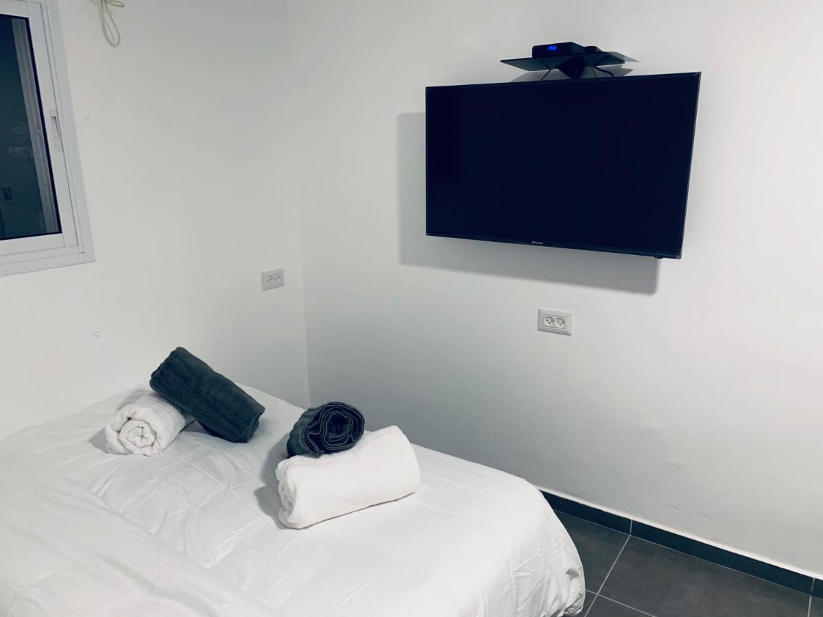 Sky Eilat Luxury Home - סקיי אילת בית יוקרתי Buitenkant foto